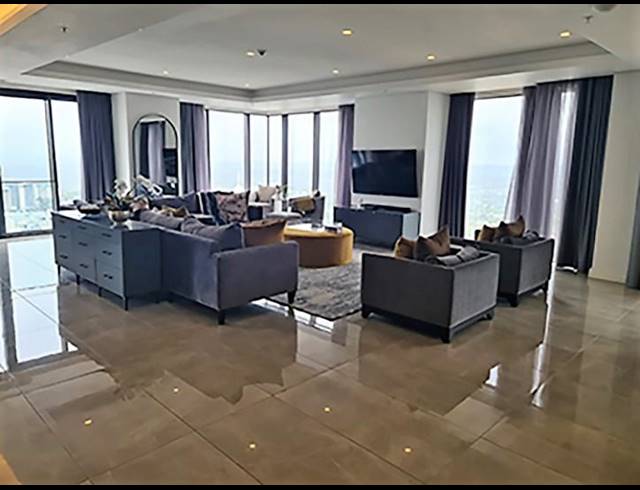 4 BEDROOM APARTMENT FOR SALE IN SANDTON CENTRAL